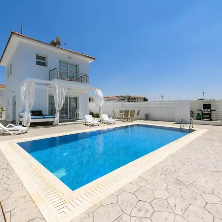 Alina Mythical Paralimni